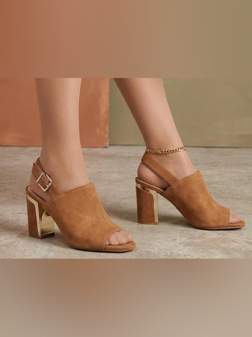 NIB!Spirit Moda Tan -Peek toe -gold back heel Chucky shoes size 9